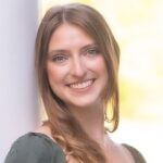 Alexis Warnick Research Manager na Touchstone Research